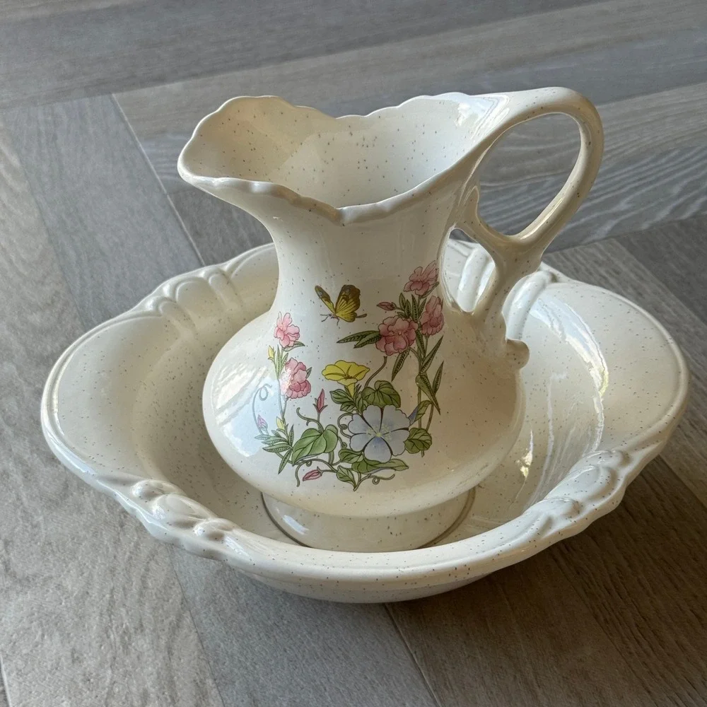 Treasure Craft USA Ceramic Pitcher and Wash Basin Set Wildflower Butterfly Decor